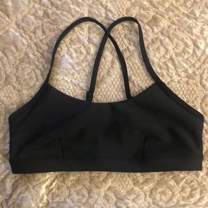 Alo intrigue sport bra NWOT